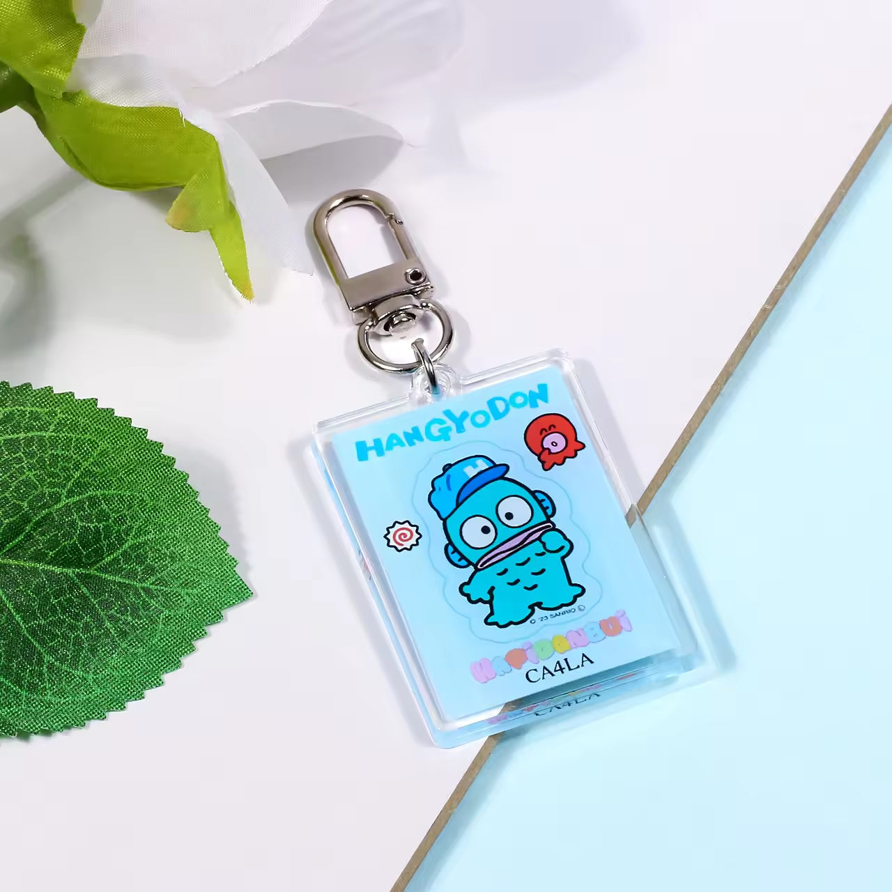 Custom Acrylic Keychain Cartoon Embossing Printed Lightweight Keychain Big Eyed Frog Pachia Dog Donald Duck
