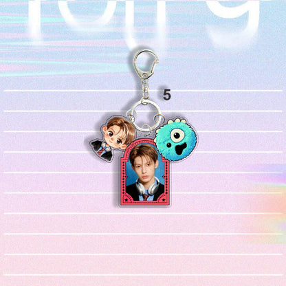 KPOP Idol Custom Keychain  Cartoon Digital Photo Keychain Acrylic Plastic Keyring Charms Promotion Gift Fashion Trend