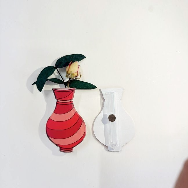 Custom Acrylic Vase Shaped Fridge Magnet Epoxy Coated Artistic Home Decor Magnetic Refrigerator Sticker