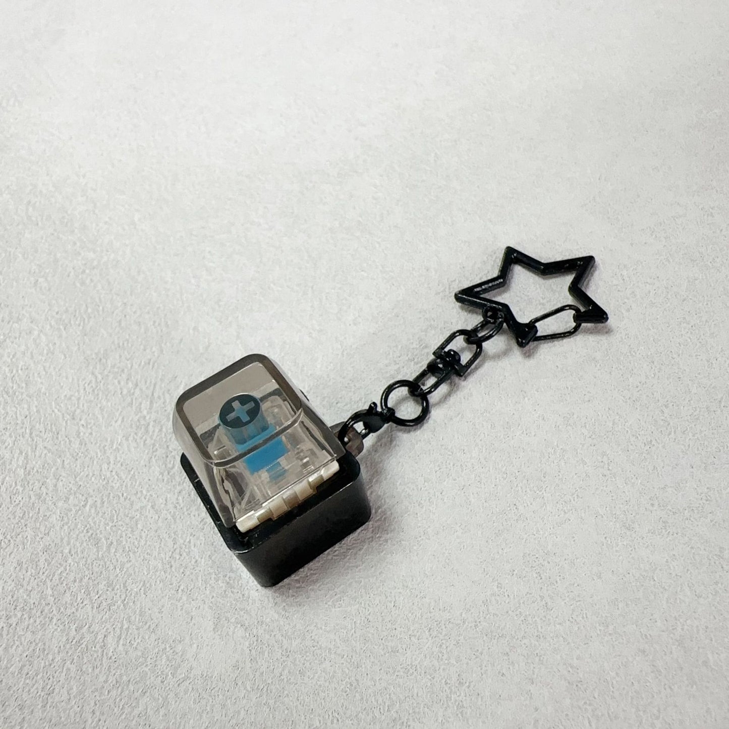Stress-relief button PC cap – squeeze and press with your fingertips; mechanical keyboard stress-relief button keyring; stress-relief toy