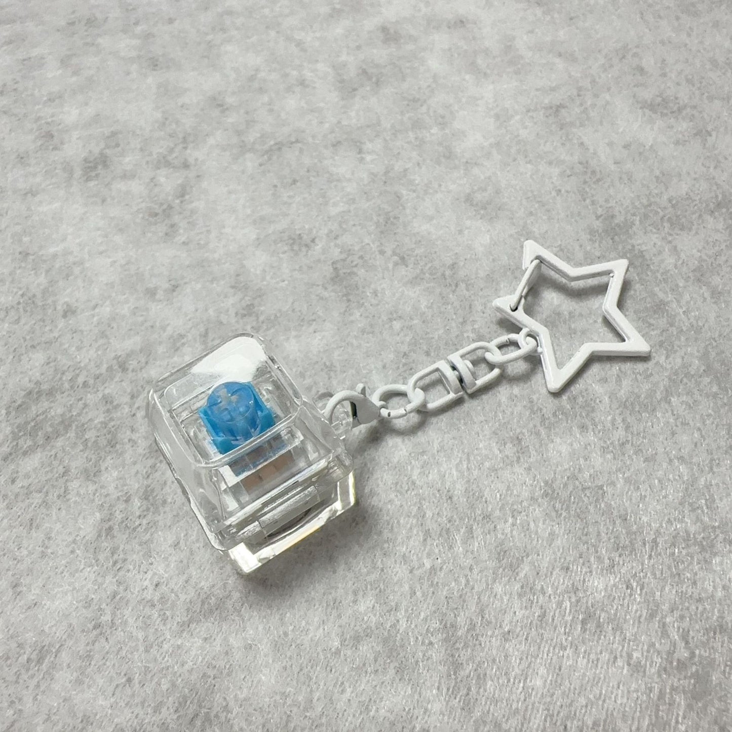 Stress-relief button PC cap – squeeze and press with your fingertips; mechanical keyboard stress-relief button keyring; stress-relief toy